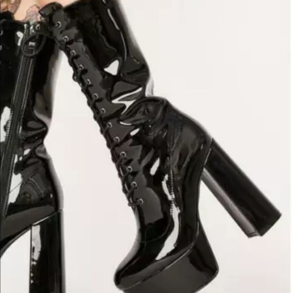 Black Platform Lace-Up Boots brand new never worn unfortunately too small for me - Picture 4 of 16